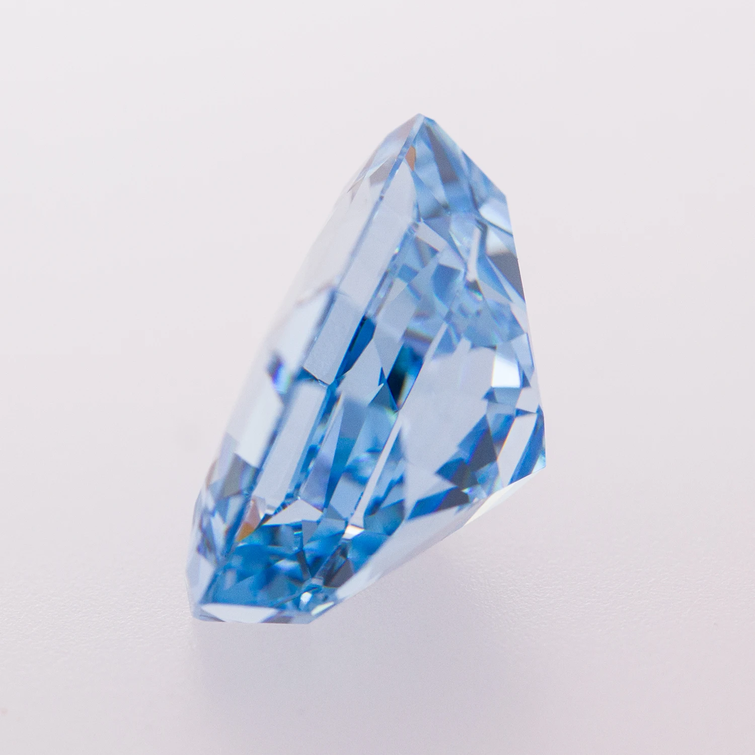 Letmexc Ice Blue с высоким содержанием углерода бриллиантами и кубическим цирконием CZ