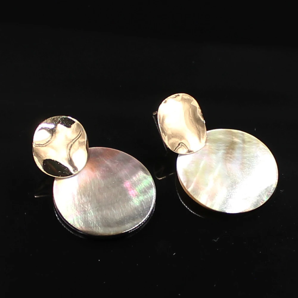 Натуральная перламутровая черная сережки в виде ракушек модные ювелирные