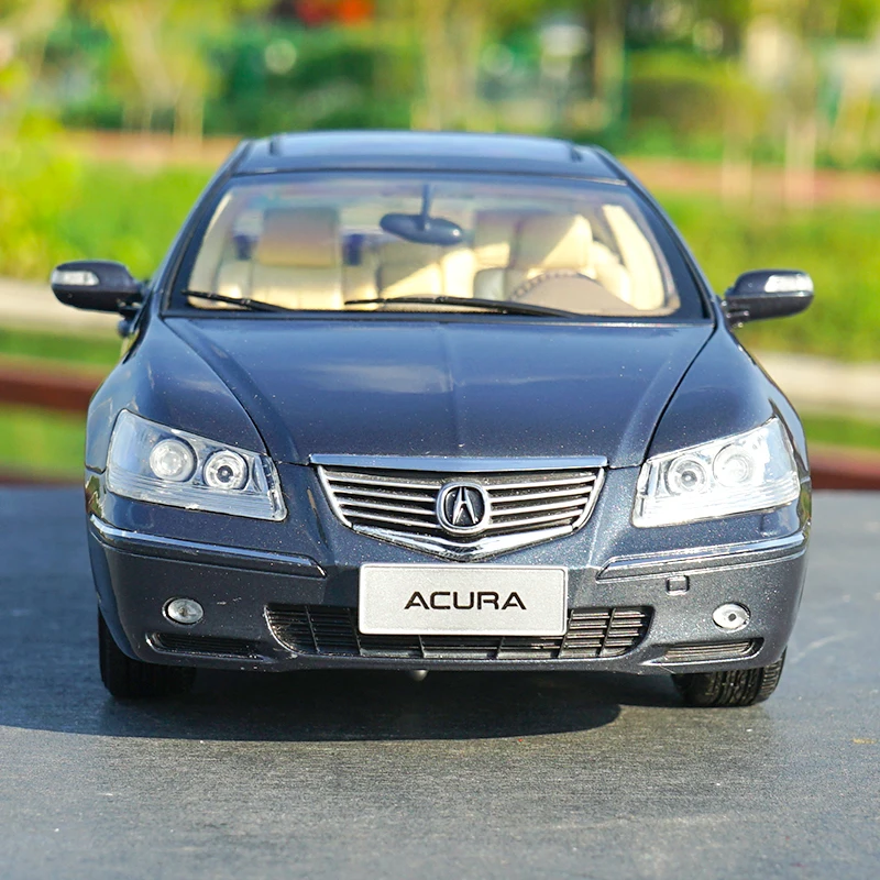 Оригинальная модель литая автомобиля Acura RL версии 2006 1:18|Наземный транспорт| |