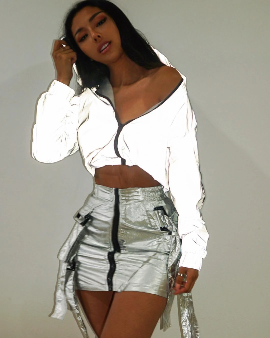 

Fashion Women Zipper Hip Hop Crop Top Sweatshirts Streetwear Casual Loose Reflective Long Sleeve Hoodies