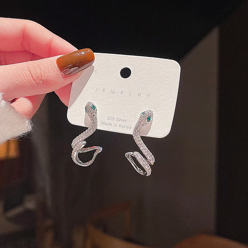 

2021 New Zircon Snake Ear Bone Clip Single Stud Earrings for Women Fashion Fake Piercing Gold Plated Earrings Party Jwelry Gift