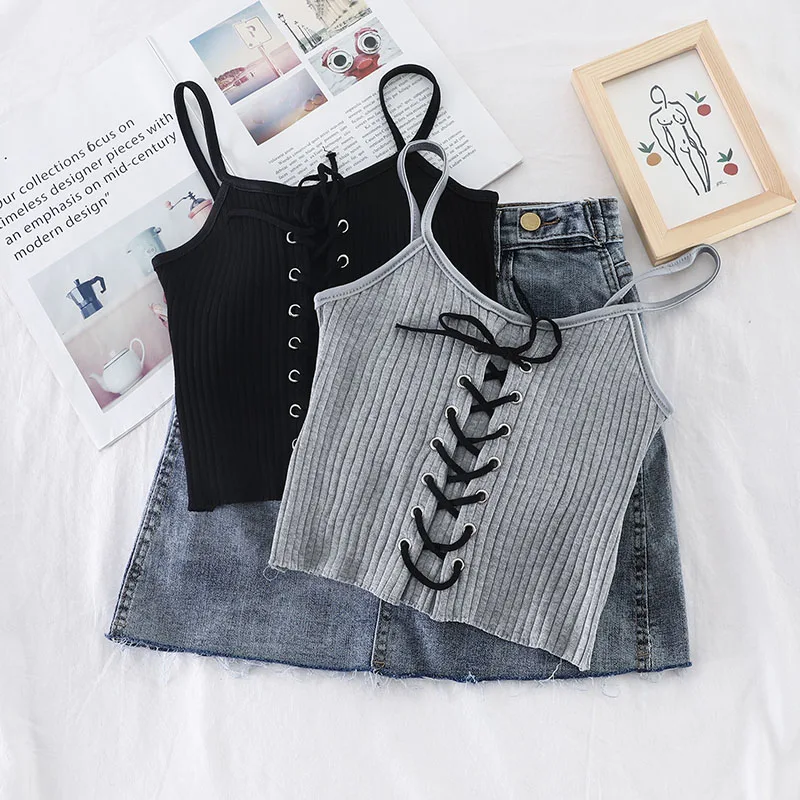 Сексуальные трикотажные женские укороченные топы 2020 модные летние облегающие с