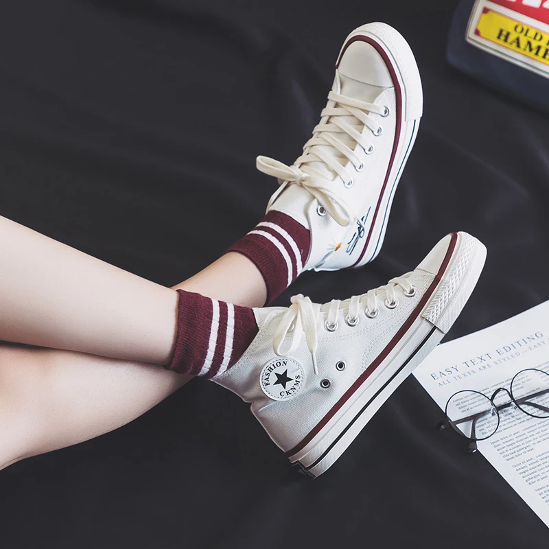 Кеды женские холщовые высокие кроссовки на шнуровке модная повседневная обувь