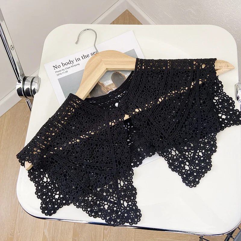 Шаль кружевная трикотажная летняя с юбкой и футболкой | Аксессуары для одежды