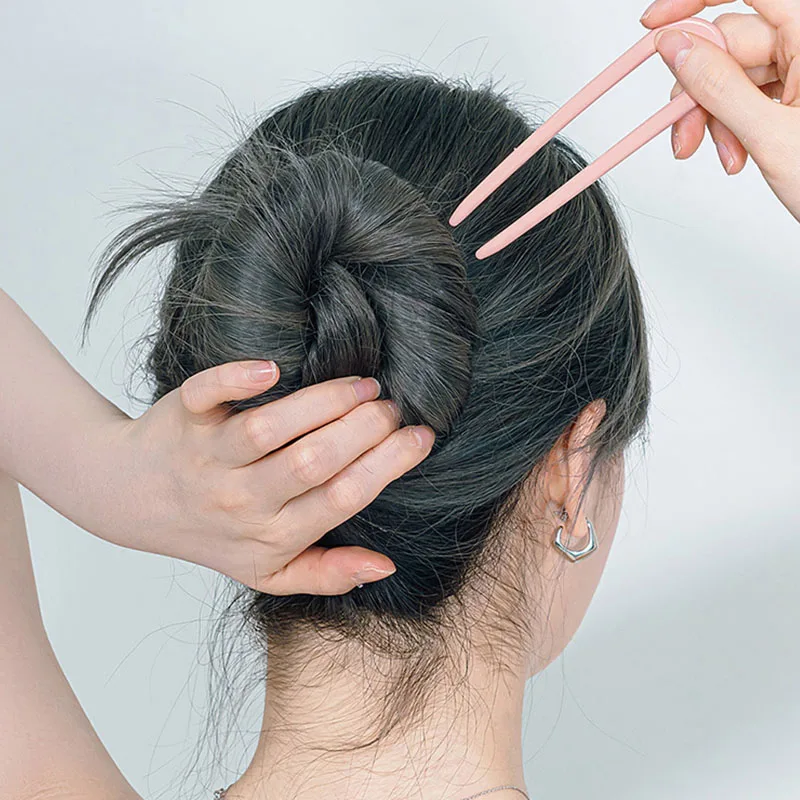 

Новые женские элегантные шпильки для волос, простые U-образные пластиковые шпильки для волос, милые заколки для волос, повязки на голову, мод...