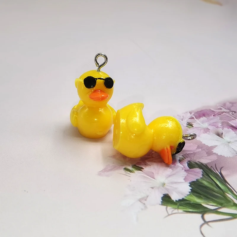 10 шт. подвеска в виде желтого утка из смолы