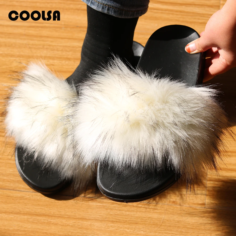 Шлепанцы женские с мехом енота искусственный мех сланцы плоская подошва
