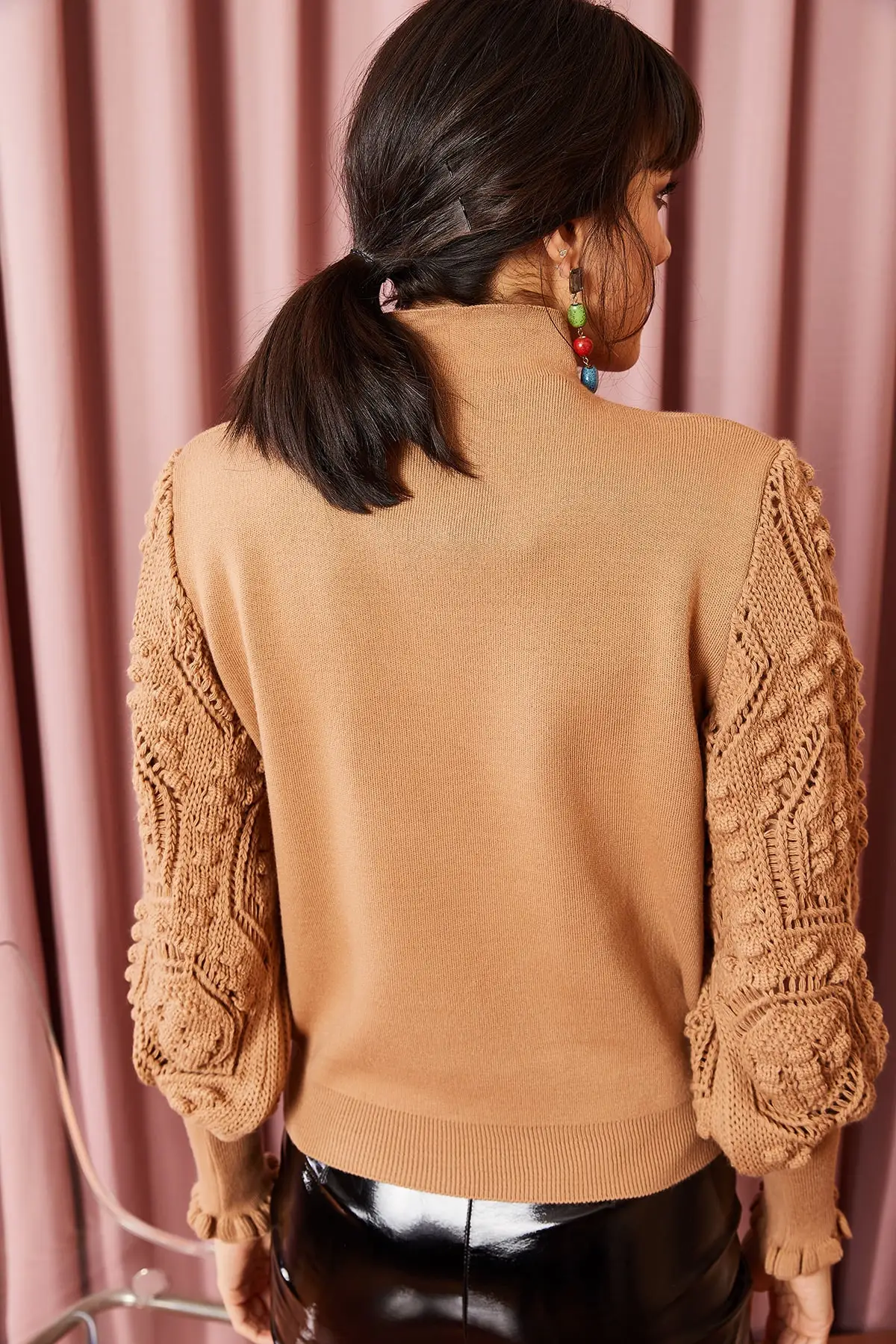 Women's Milk Coffee Sleeve Soft Textured Knitted Sweater taylor Women Sweater 2021