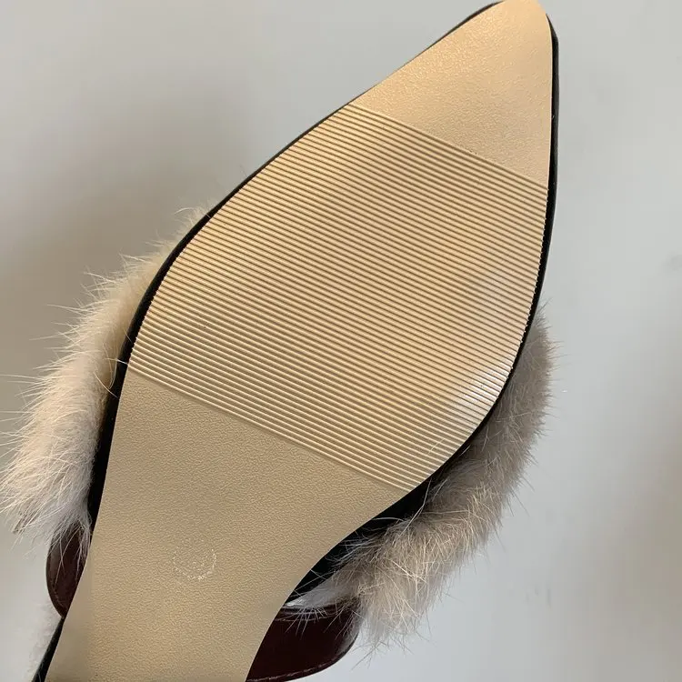 2019 г. Женские туфли из флока на платформе и тонком каблуке с закрытым носком