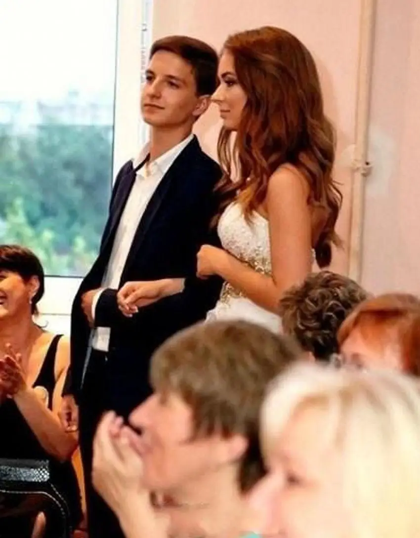 Золотистые женские пляжные свадебные платья 2020 новый дизайн белые в деревенском