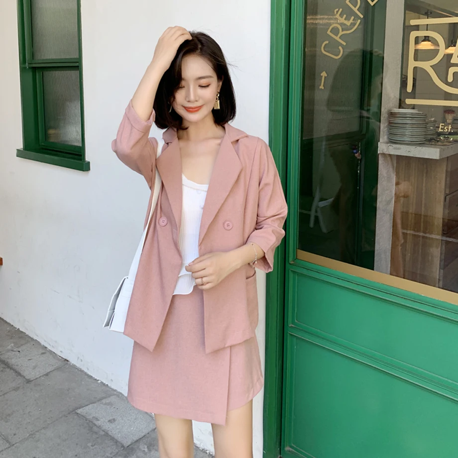 Женский костюм из двух предметов повседневный однотонный пиджак с карманами и