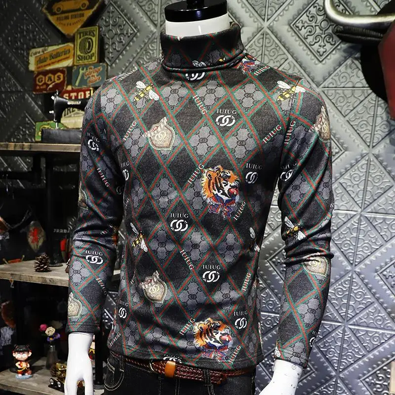 

2021 Autumn and Winter Plus Velvet Thickening Printing Trend Men's Bottoming Shirt Turn-up High Collar Long-sleeved T-shirt