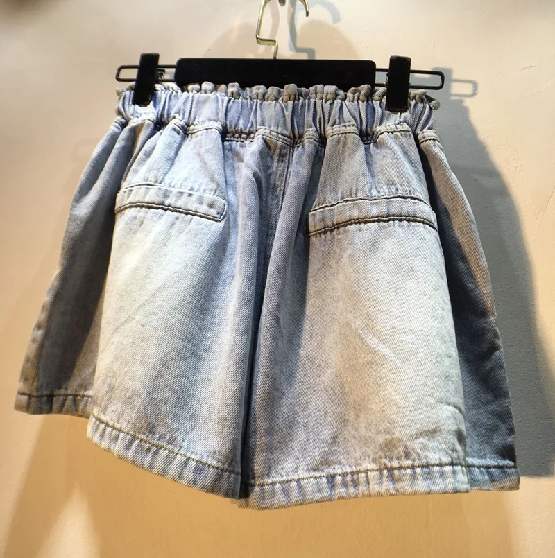 

2021 Summer European New Diamond Beaded Five-Star High Waist Slimming Wide-Leg Denim Shorts Women