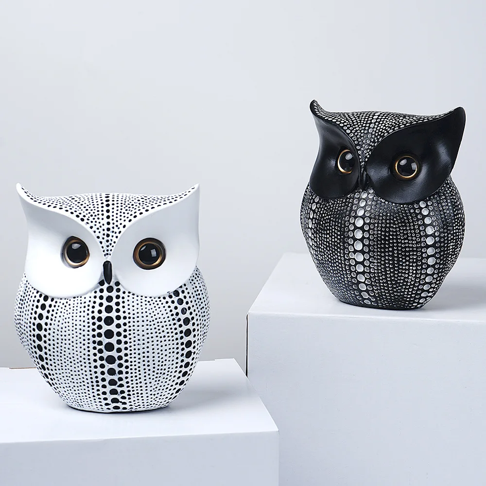 

Nordic Decor Resin Statue Home Decor Office Ornament Owl Statue Animal Statues Home Accessories Kawaii Desk Accessories Figurine