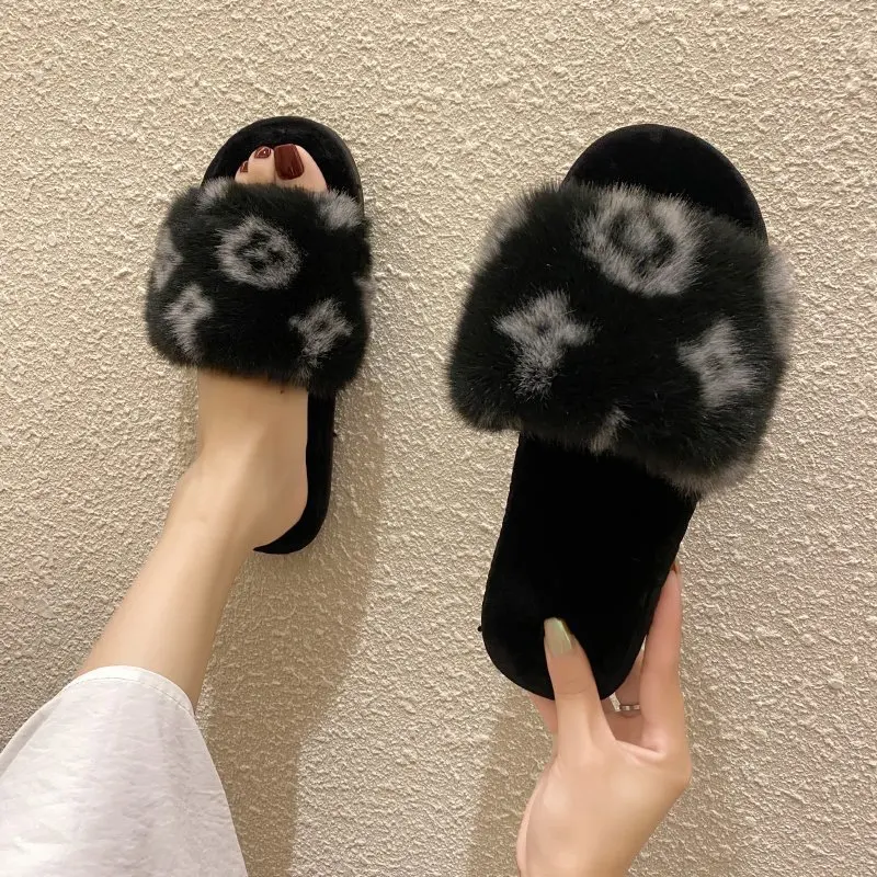 

2020 New Slippers Women Summer Flat Faux Fur Bottom Indoor Home Outdoor Non-slip Soft Ins Tide To Wear Cool Slippers
