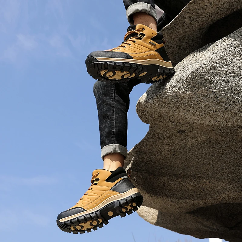 

Running Sneakers Men Sports Shoes Mesh Breathable Flat Anti-Slip Men Sneakers Outdoor Trainer Male Zapatos De Hombre Big Size 47