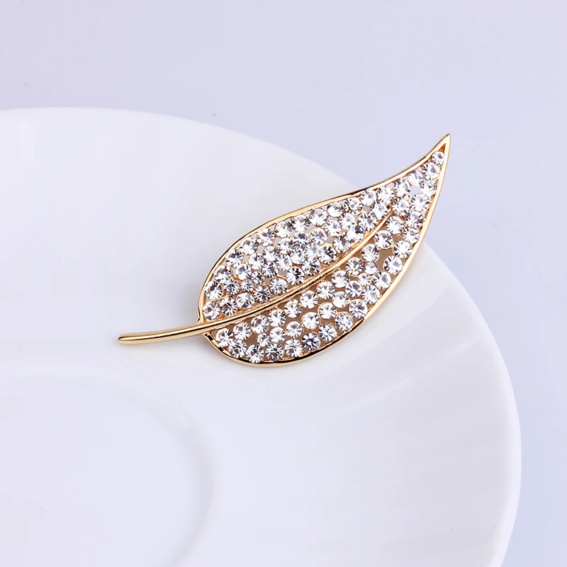 Модная Золотая брошь со стразами булавка броши в форме листа офисные булавки для