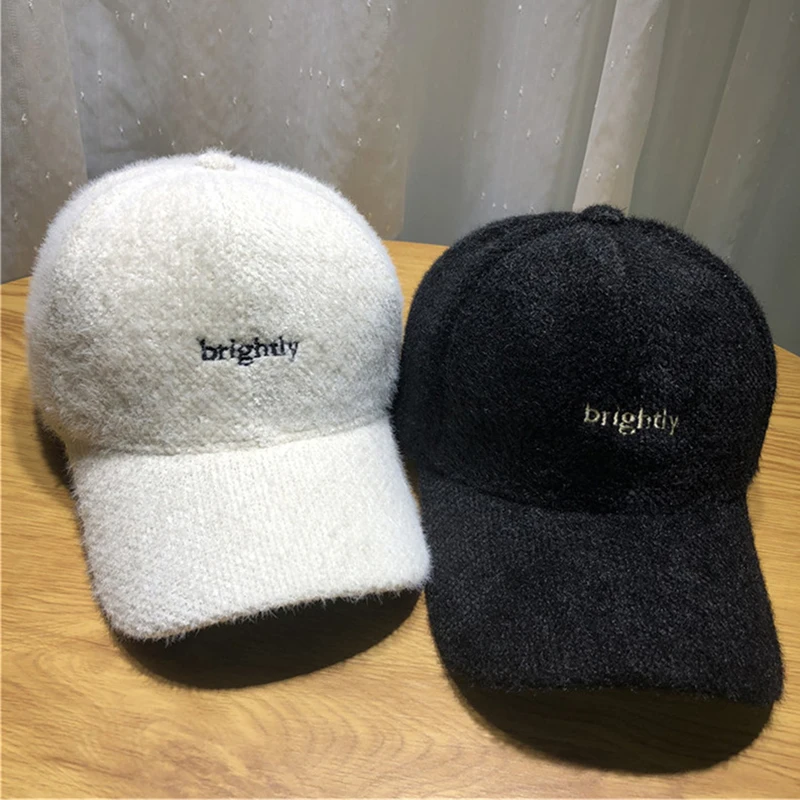 

Warm Baseball Caps Autumn Winter Women Caps Rabbit Fur Baseball Hat Embroidered Letters Baseball Caps Casual Adjustable Hats