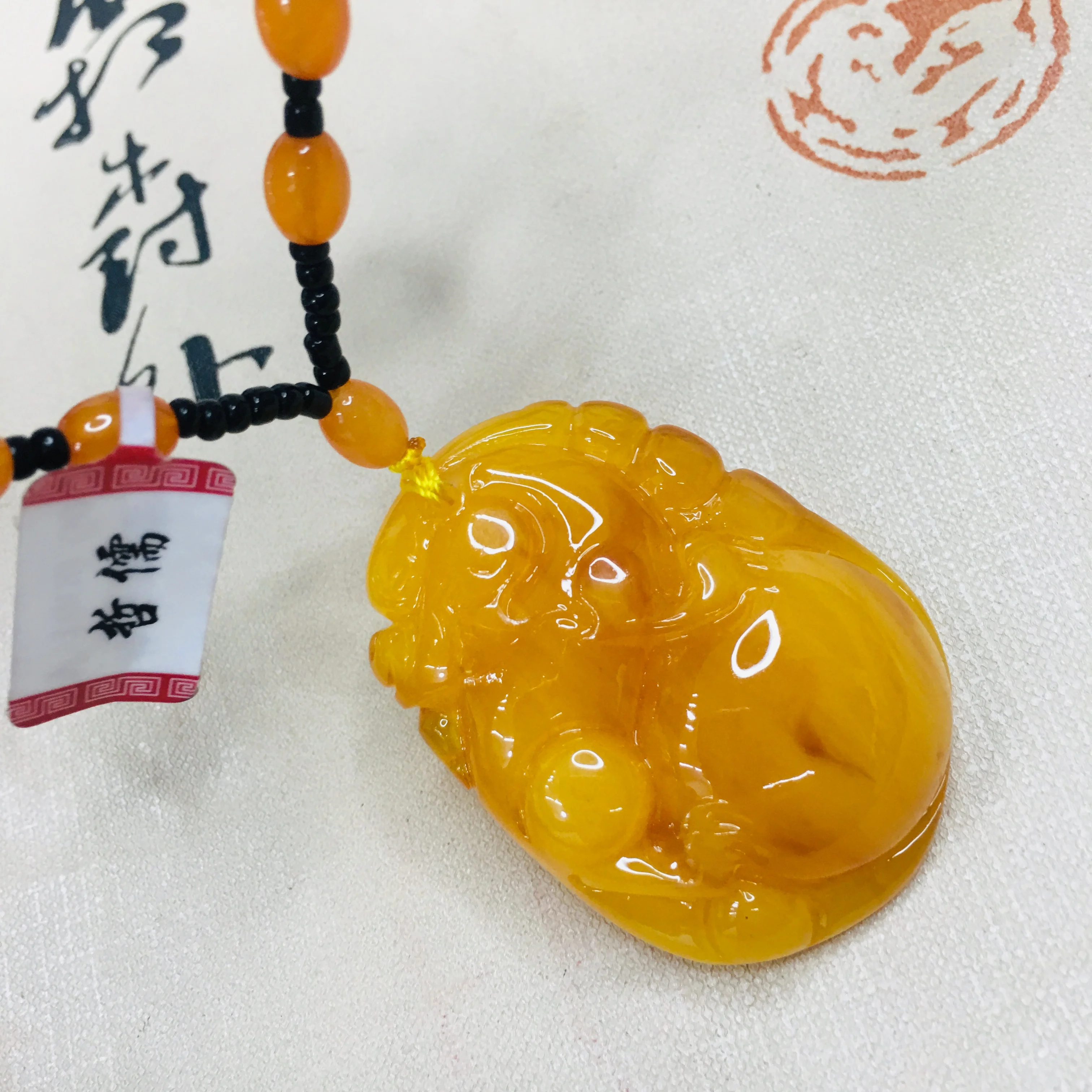 Zhe Ru подвеска в виде коричневого желтого единорога из натурального пчелиного