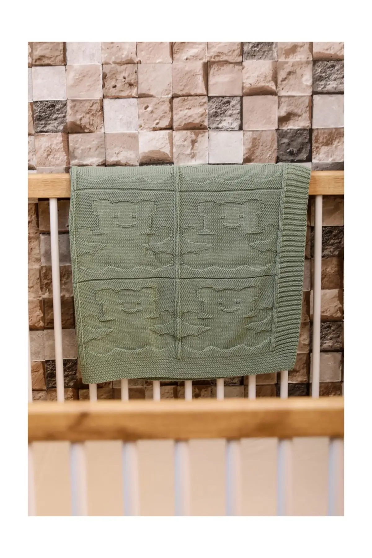 

Climax Baby Blanket Green 90 X90