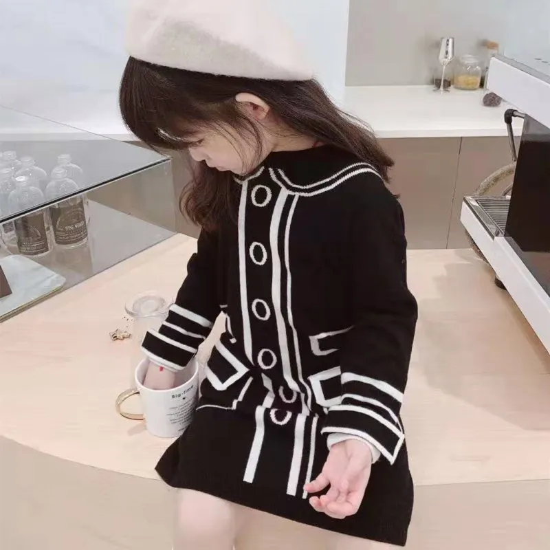 Новинка 2019 Брендовое детское шерстяное платье цвета хаки и черного для девочек