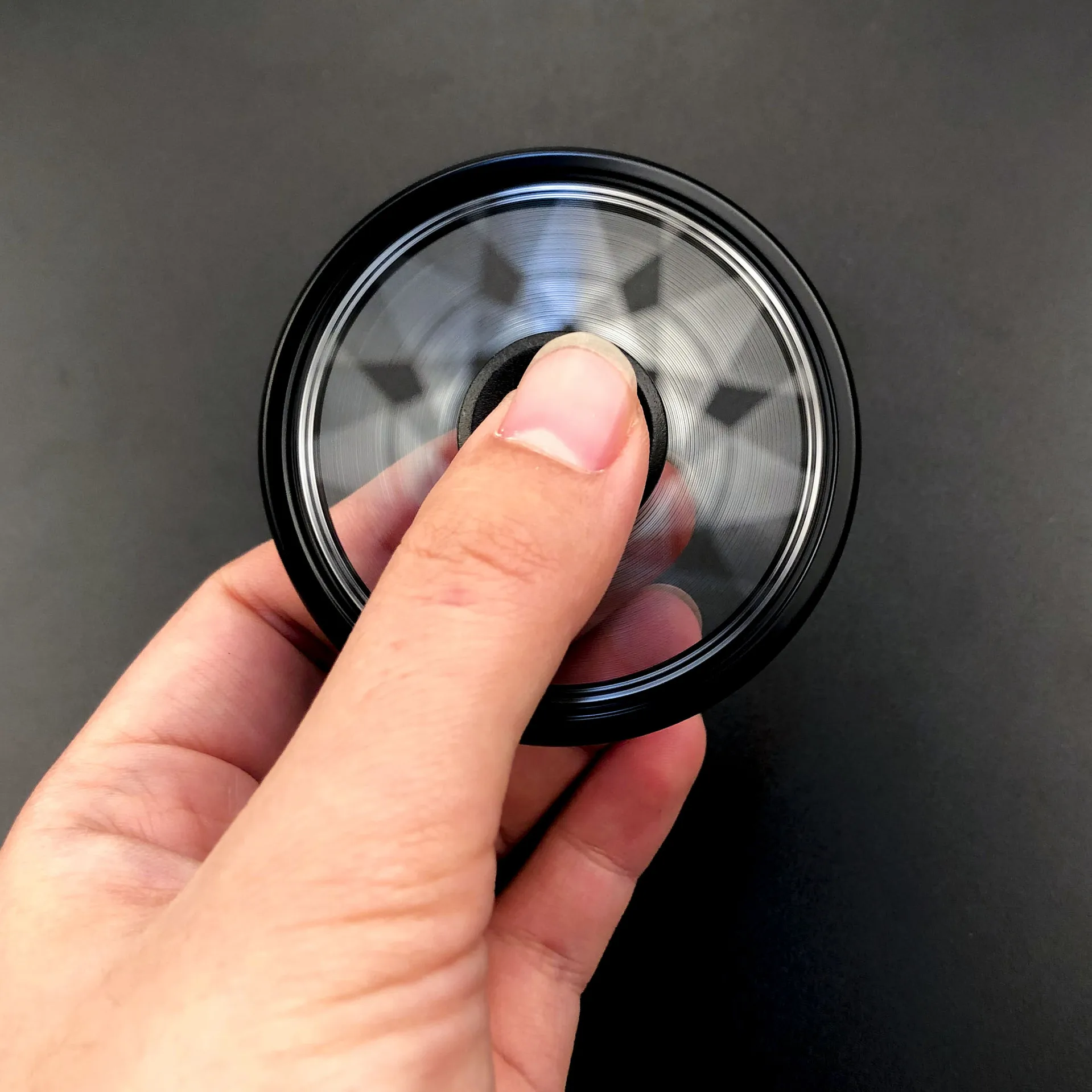 4 вида фиджет Спиннер для пальцев гироскоп снятия стресса колесо ручной черный