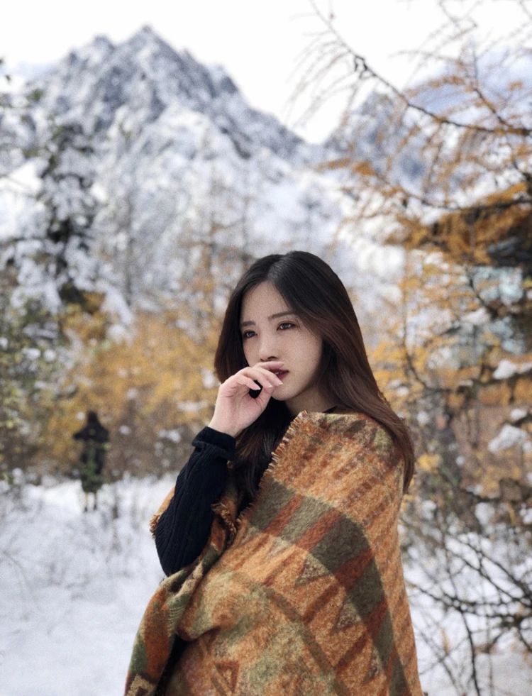 VANOVICH Tibet Retro Ethnic Travel Warm Shawl 2022 Autumn and Winter New Womens Coats Capes |