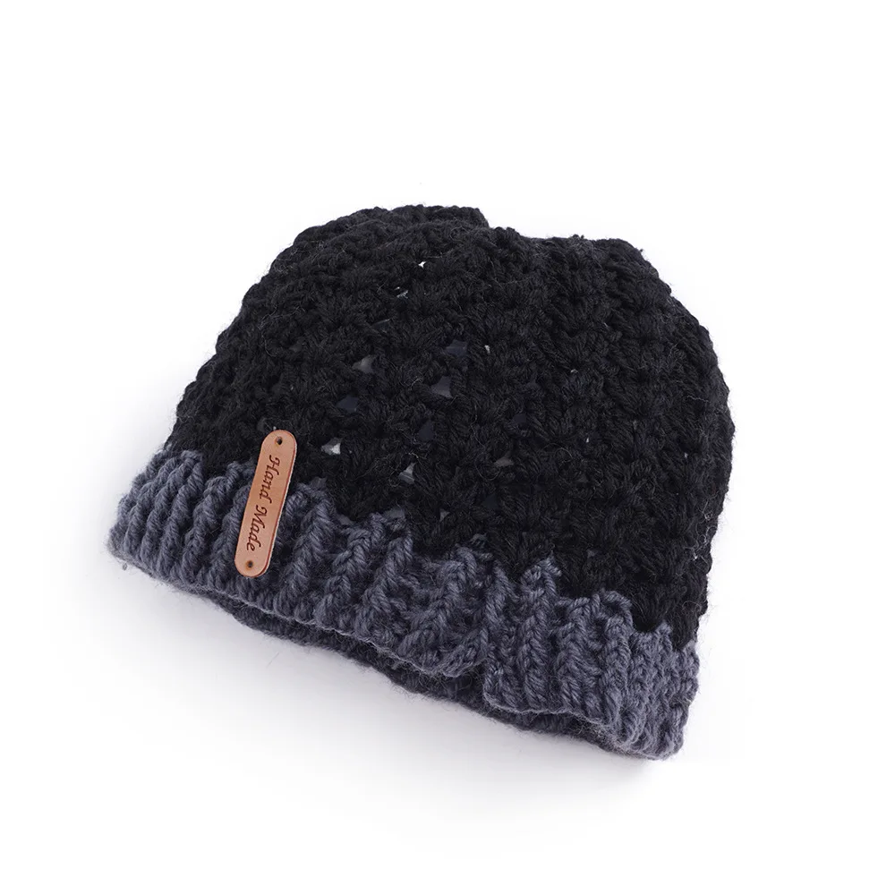 Europe, America, autumn and winter, new, matching, hole, cap, cap, empty top, knitted wool cap, ponytail cap, warm hat - Цвет: 01