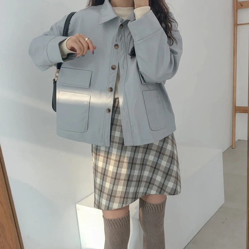 

Women Spring Olive Green Faux Leather Bomber Jackets Button Up Basic Short Coat Turn-Down Collar Motor Biker Jacket 2021 C12902X