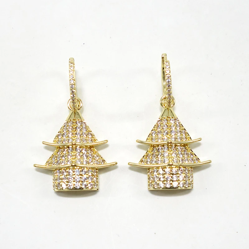 

Luxury 18K gold color unique designl Clear Cubic Zirconia Women Engagement Earrings Studs Jewelry Party Gift