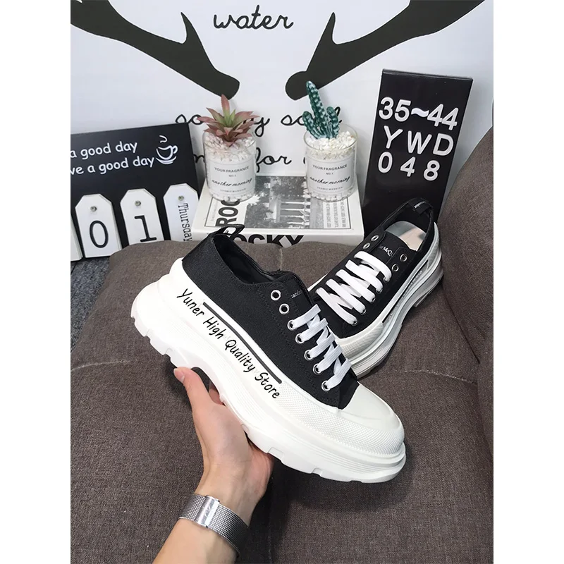 

High-Quality Men's and Women's Sneakers, Vintage Martin Boots, Thick-Coled Casual Canvas, Tread Slick Alexander Sneakers