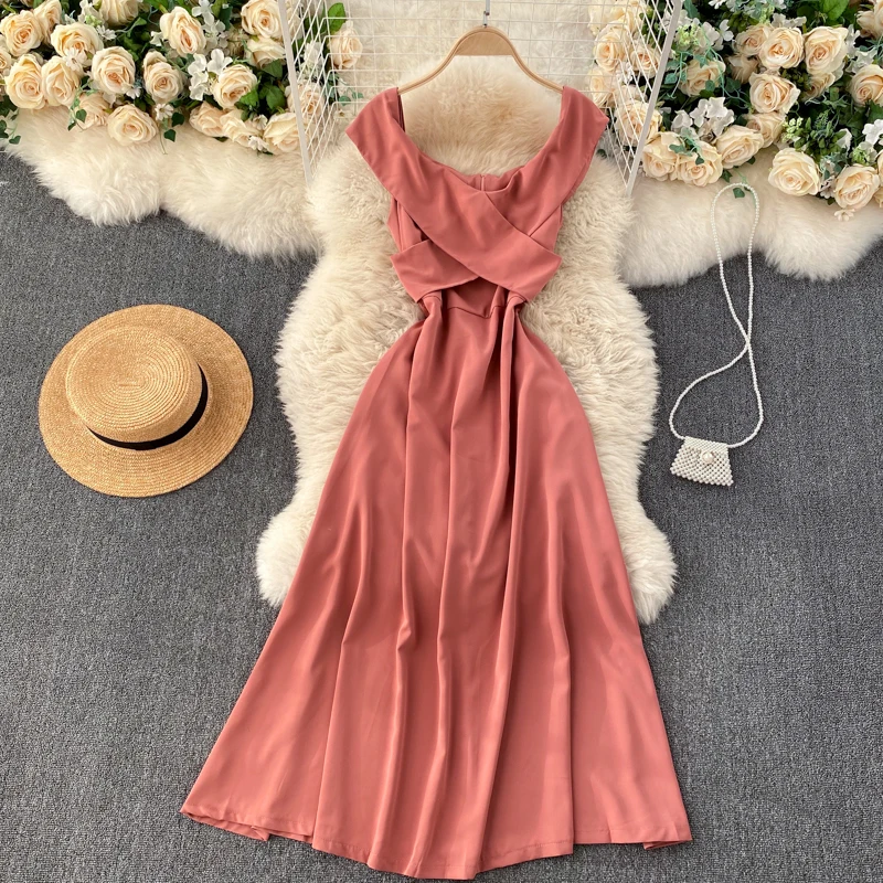 

Vintage Women's Bandage Spaghetti Strap Long Dress Red/Black/Blue Criss Cross High Waist Vestidos Female Slim Robe 2021 Fashion