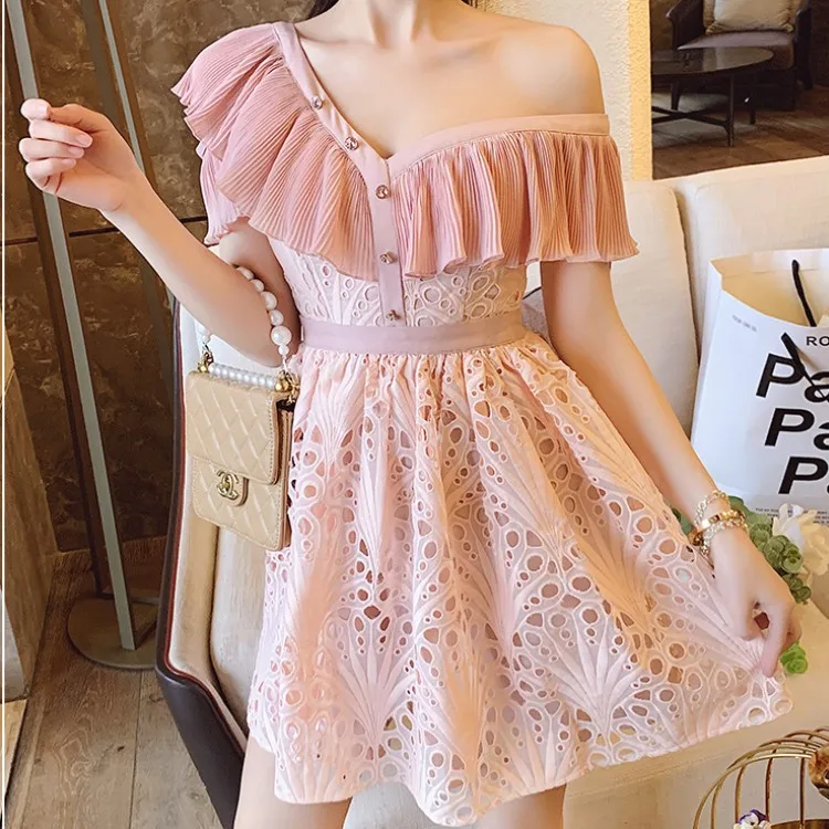 

2021 Summer Runway Design Dresses Woman Asymmettical Neck High Waist Dress Woman Clothing Ruffles Sleeve Lace Party Mini Dress