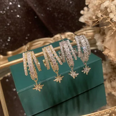 

Star Earrings Online Celebrity Korea Tide Multi-Layer Circle Micro Inlaid Pearl Zircon Small Sweet Earrings New Fashion 2021