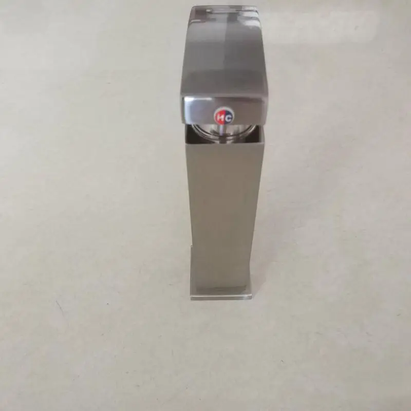 Кран для раковины с водопадом моноблок кран одной ручкой ванной