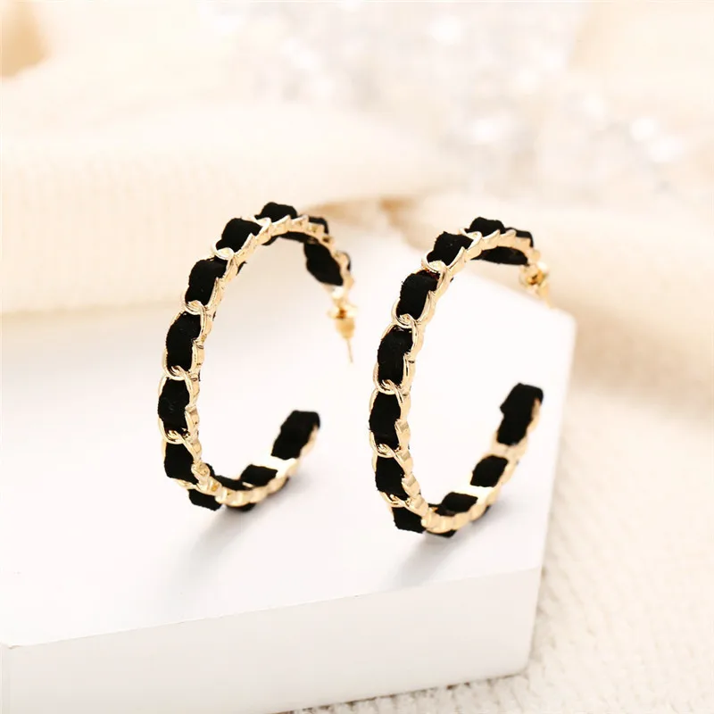 Женские круглые серьги-кольца черные ювелирное украшение для свадьбы или