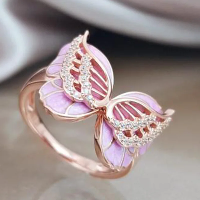 Роскошное обручальное кольцо с опалом и крылом-бабочкой обручальные кольца