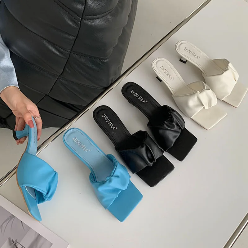 

Fashion Brand Low Heel Slippers Women Slip On Slides Narrow Band Sandals 2021 Summer Shoes Casual Beach Slippers sandalias mujer