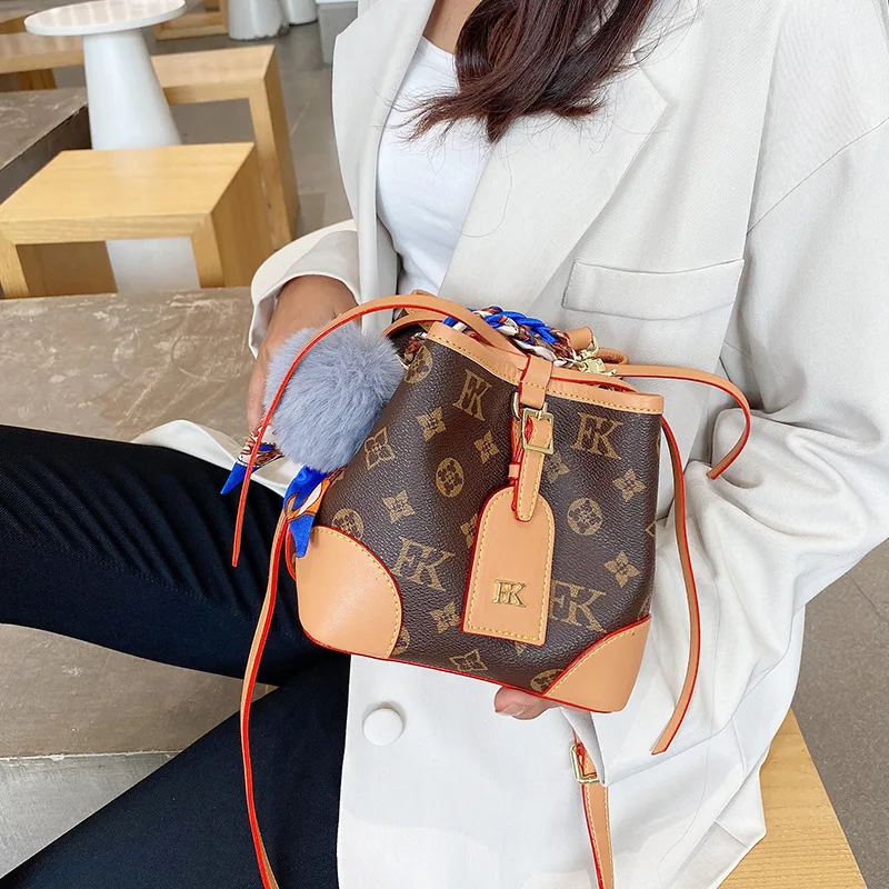

Bags for Women 2021 New Fashion All-match High-quality Drawstring One-shoulder Messenger Bucket Bag Purses and Handbags Sac Luxe