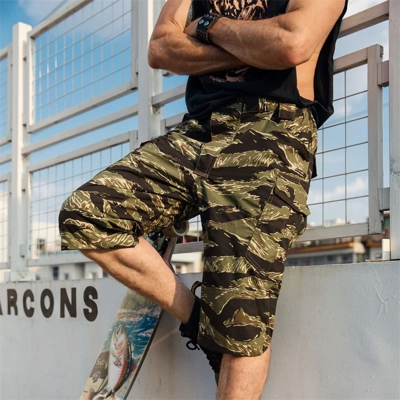

Chief fashion fans outdoor clothing field Capris special camouflage training mountaineering army fans shorts