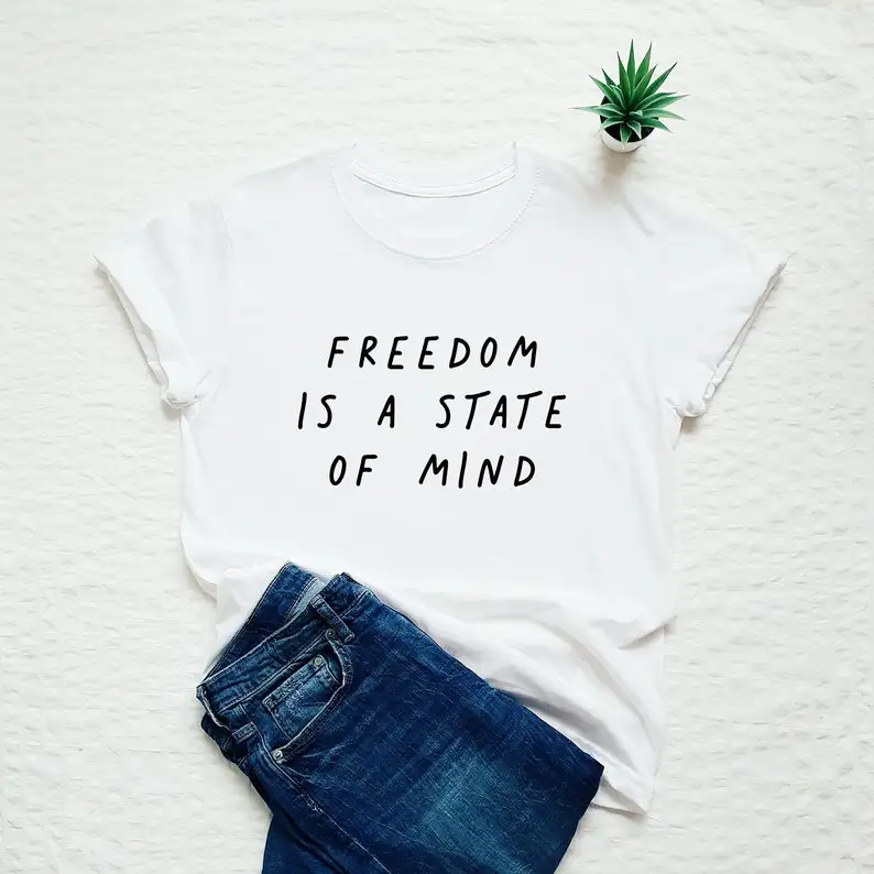 

Забавная графическая футболка Sugarbaby Freedom Is a State Of Mind, Модная хлопковая футболка с коротким рукавом Tumblr