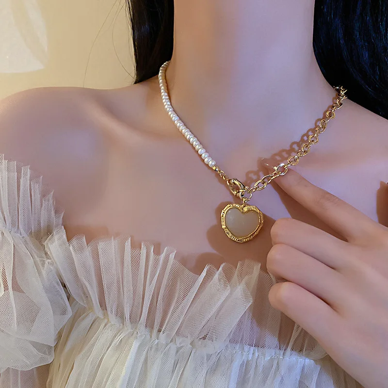 

South Korea's new opal love freshwater pearl chain stitching necklace feminine exquisite clavicle chain