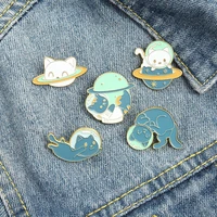 pines cute animal cat brooch for coat lapel pin womens brooches for women jewelry badges on backpack badge pins for backpacks