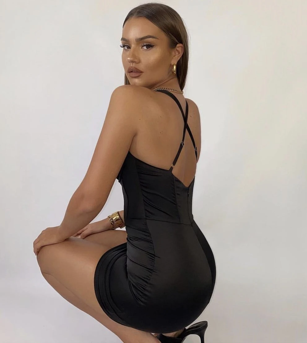 

Women Summer Sexy Sleeveless Backless Cross Black Mini Bodycon Bandage Dress 2021 Elegant Evening Party Club Dress Vestidos