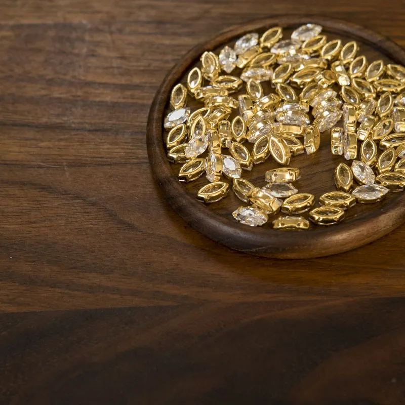 French Embroidery Material 20 White Horse's Eye Zircon Hand Sewn Diamonds Beaded Multi-faceted Horse Handstitched Drill | Дом и сад