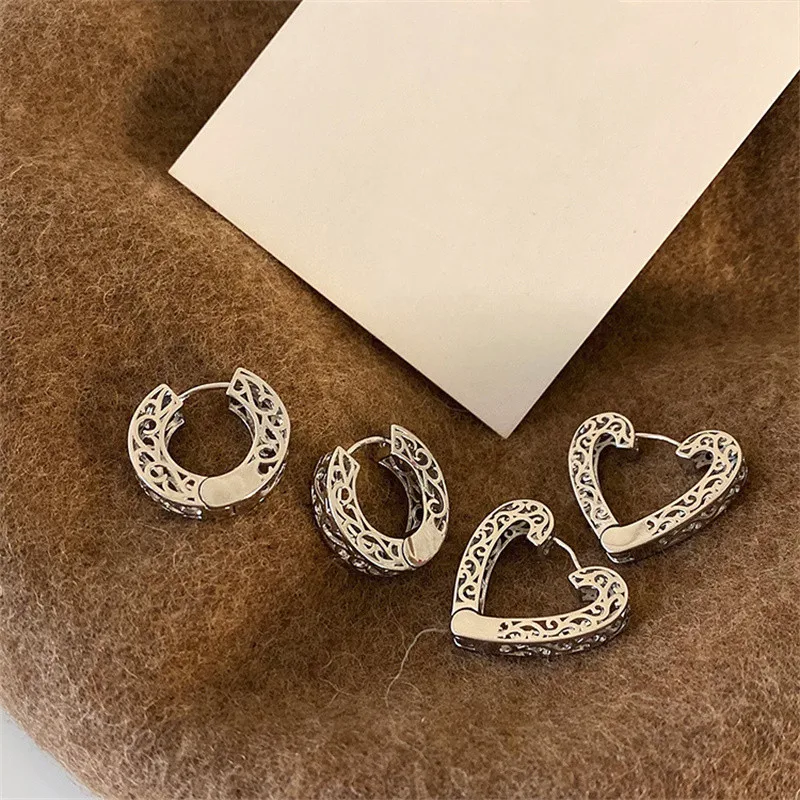 

Korean Silver Color Hollow Geometric Love Heart Round Metal Hoop Earrings for Women Girls Jewelry Accessories