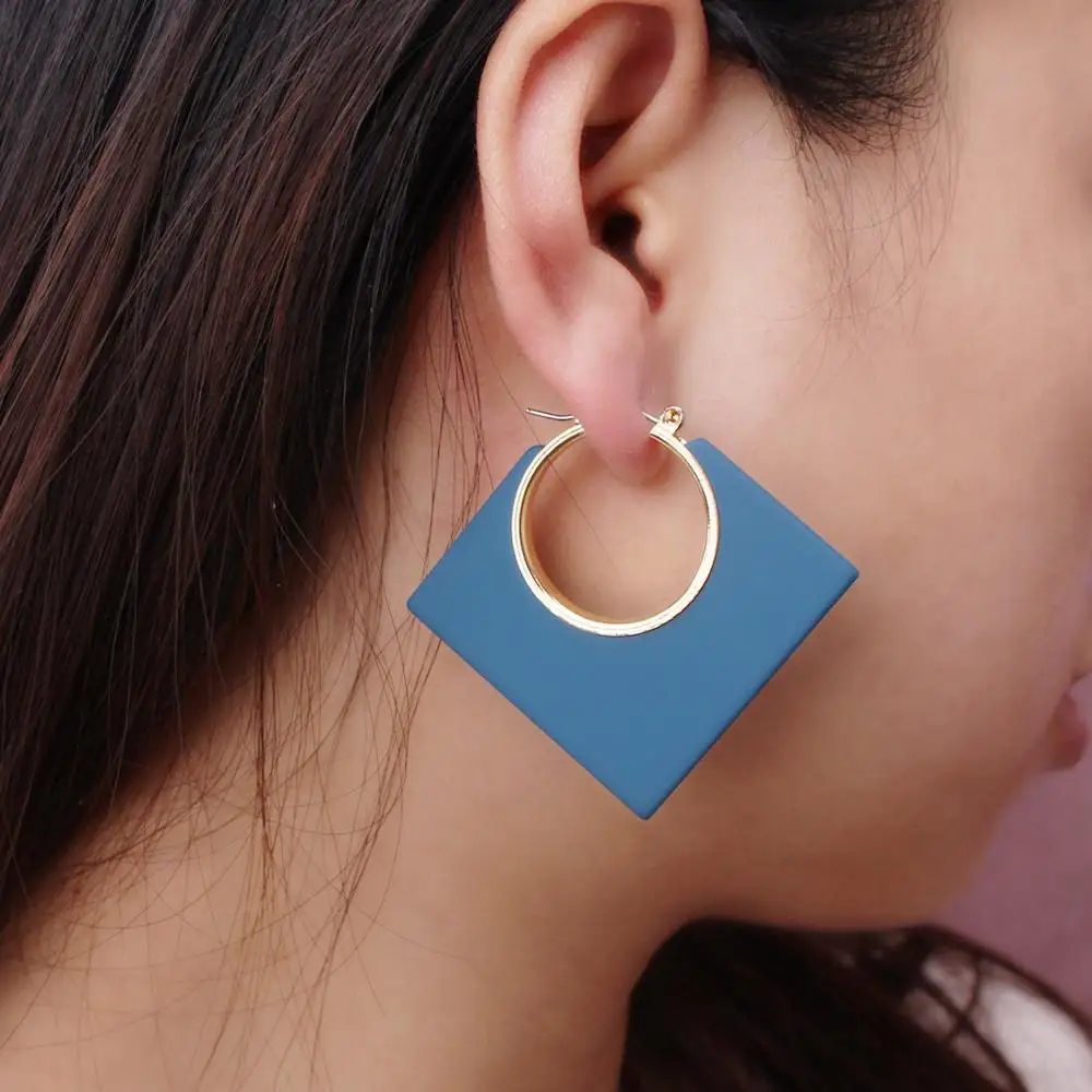 Женские серьги EC1061 новинка сезона осень зима 2019 деревянные увеличенные