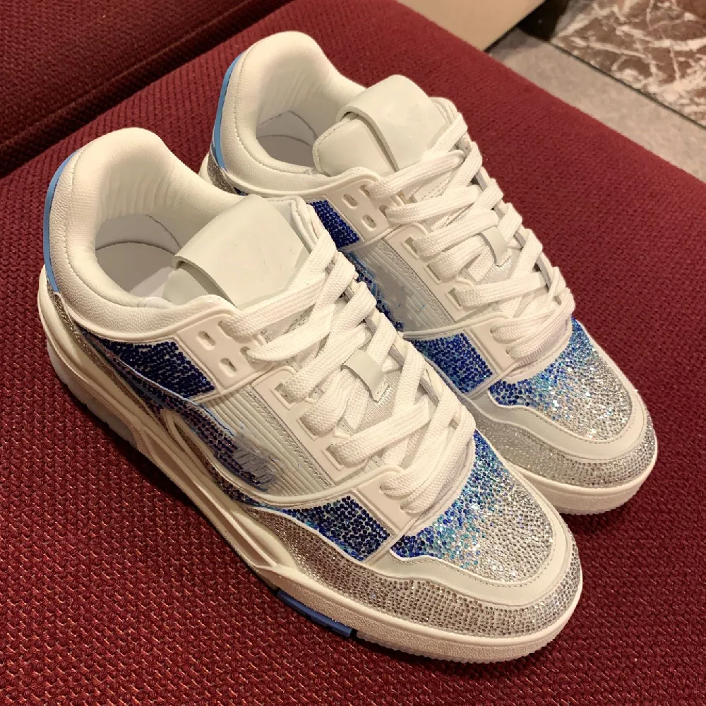 

Кроссовки из натуральной кожи для мужчин и женщин, роскошные брендовые дизайнерские уличные кеды, плоская подошва, кристаллы, разные цвета, ...