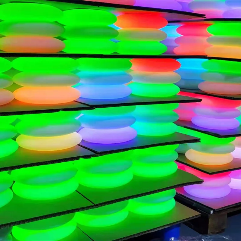 

Outdoor Indoor IP68 Glowing Solar Powered Underwater UFO RGB Floating Pool Decorated Rotation Plastic LED Lighting for Garden