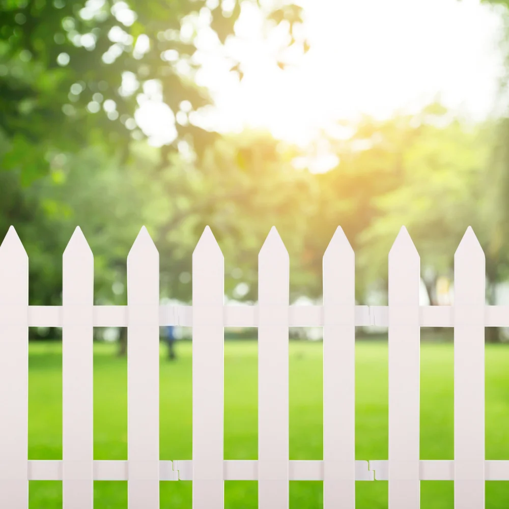 

2Pcs White Garden Fence Outdoor Lawn Protective Guard Practical Patio Edging